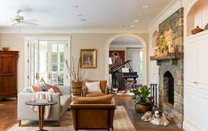 Birchwood Wine Country Estate - Great Location for Washington DC!