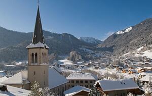 The Front Door | Luxury Chalet in the heart of Portes Du Soleil - Saint-Jean-d'Aulps, France
