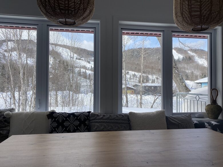 Quebec City so close : ski-in ski-out cozy chalet - Stoneham, Canada