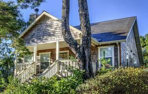 Isabella Cottage | Charming Coastal Retreat in Depoe Bay - Depoe Bay, Oregon