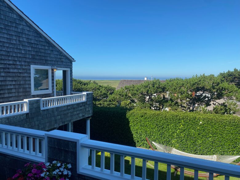 Top deck main house