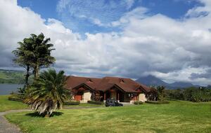 Lake & Volcano Vista Retreat - Tilaran, Costa Rica