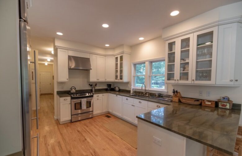Hamptons Hideaway | Close to East Hampton Village and Beaches - East Hampton, New York