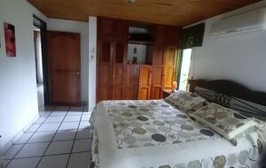 Finca el Naranjo | Colombian Farm Estate | With pool, soccer field, running track, and staff - La Tebaida, Colombia