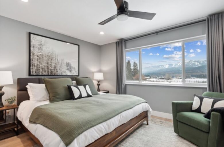 Whitefish 4-Acre Getaway | Hot Tub | Big Mountain Views - Whitefish, Montana