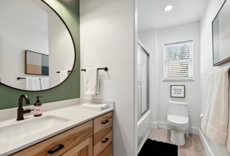 Whitefish 4-Acre Getaway | Hot Tub | Big Mountain Views - Whitefish, Montana