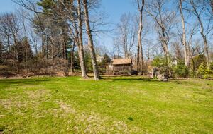Charming New Canaan Cottage | Walking distance to town | About an hour from New York City by train - New Canaan, Connecticut