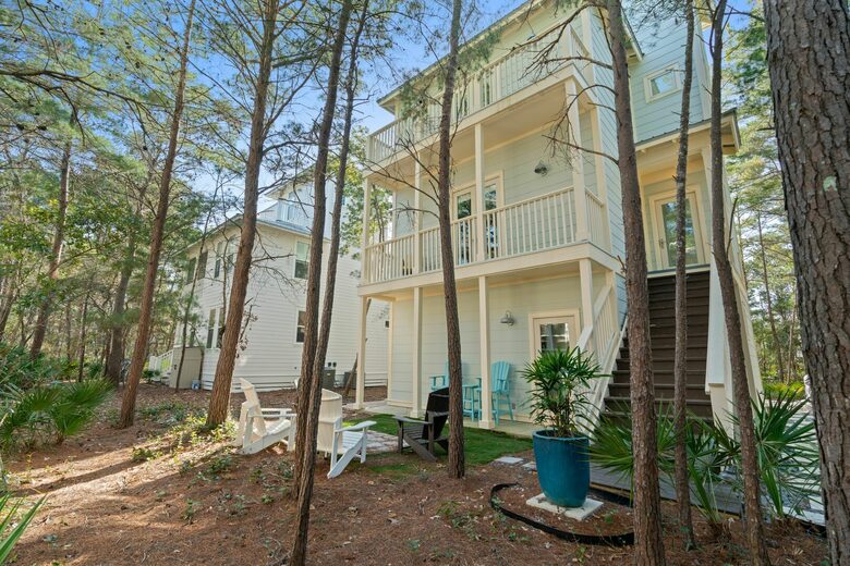 Casamigos Beach Retreat | In the heart of Seagrove - Santa Rosa Beach, Florida
