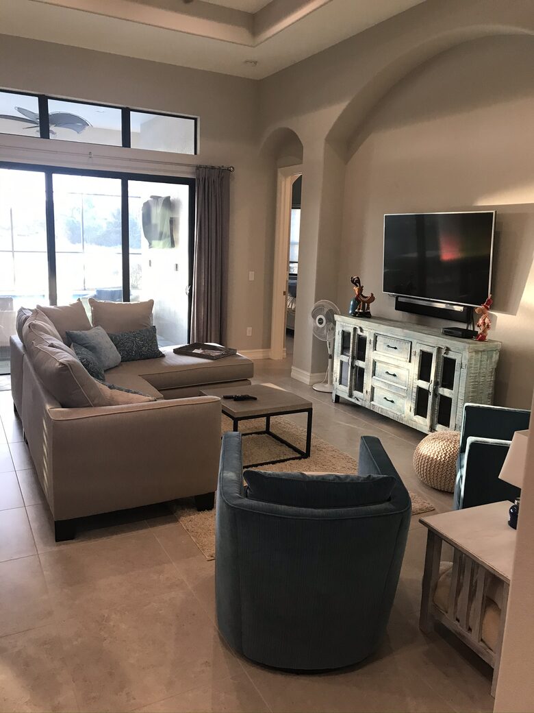 Modern Bungalow with Private Pool in a Luxury Resort Style Community - Fort Myers, Florida