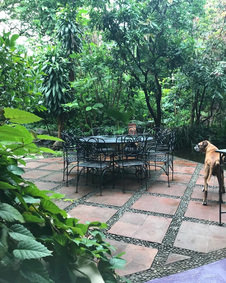 Modern Mexican | Meditarrean style with a Pickleball court, outdoor activities & near cultural sites - Malinalco, Mexico