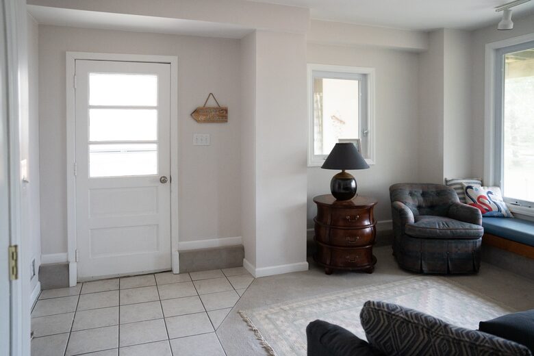 Dreamy Barnegat Light Oceanfront Shore Beach House - Barnegat Light, New Jersey