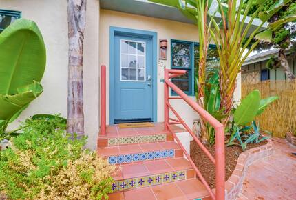 Mermaid's Cove Nestled Between Beach and Bay! - San Diego, California