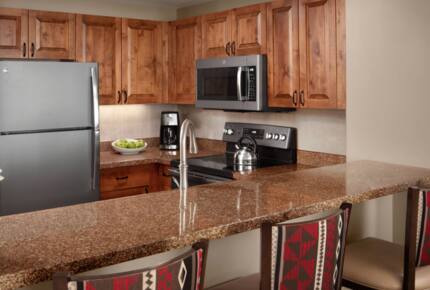 Marriott’s Streamside Douglas at Vail 2-Bedroom Getaway - Vail, Colorado