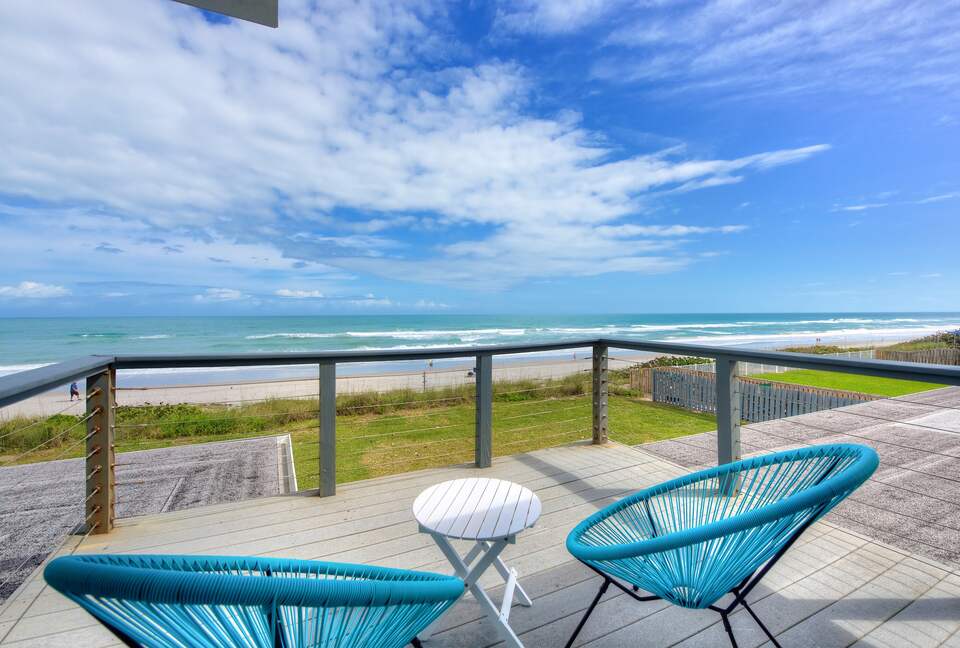 Oceanfront Estate in the Space Coast w/heated pool and 2 villas - Indialantic, Florida