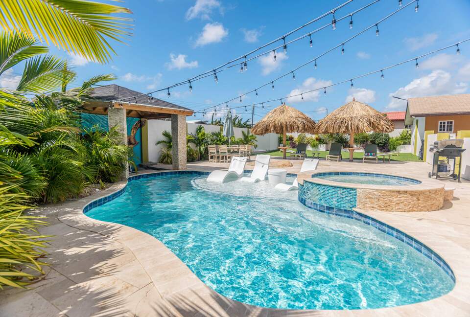Cadushi Cove | With a Resort-style Pool - Santa Cruz, Aruba