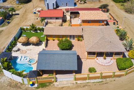 Cadushi Cove | With a Resort-style Pool - Santa Cruz, Aruba
