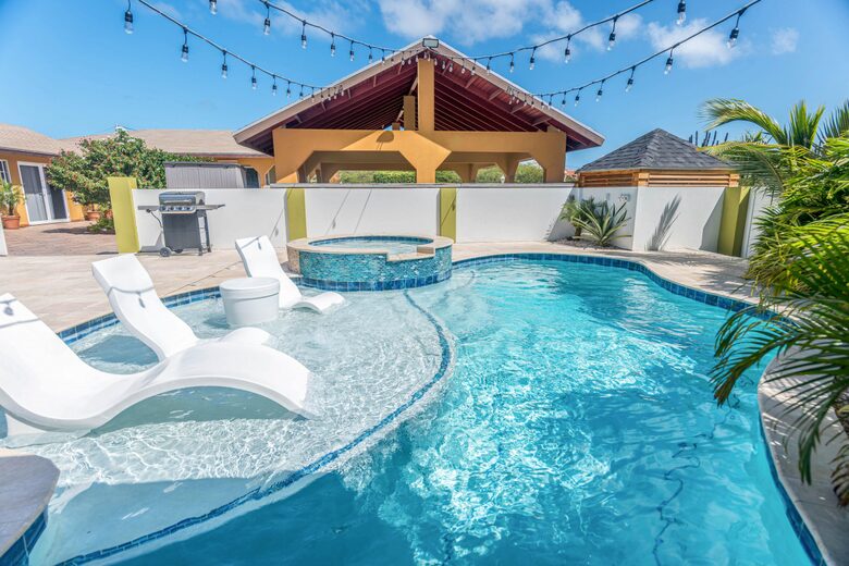 Cadushi Cove | With a Resort-style Pool - Santa Cruz, Aruba