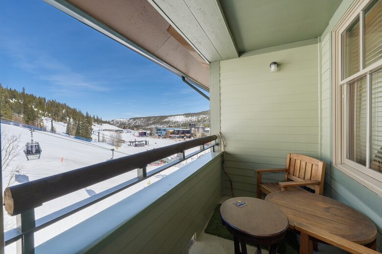 Balcony Gondola