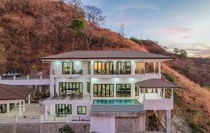 Villa Encanto Luxury Getaway in Coco Beach - Playas del Coco, Costa Rica