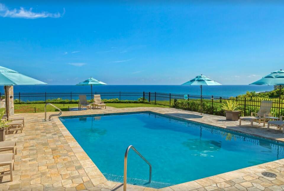 Puu Poa Luxurious Oceanfront Condo - Princeville, Hawaii