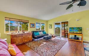 Aloha E Komo Mai | Tropical Retreat with Ocean Views - Kailua-Kona, Hawaii