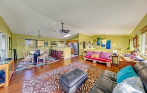 Aloha E Komo Mai | Tropical Retreat with Ocean Views - Kailua-Kona, Hawaii