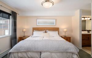 Cozy and Chic Steamboat Springs Condo - Steamboat Springs, Colorado