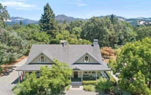 Sonoma Valley Wine Country Farmhouse - Kenwood, California