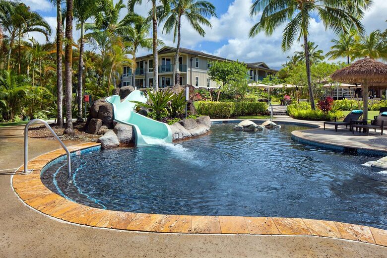 Hawaiian Oceanside Paradise - Kauaʻi, Hawaii