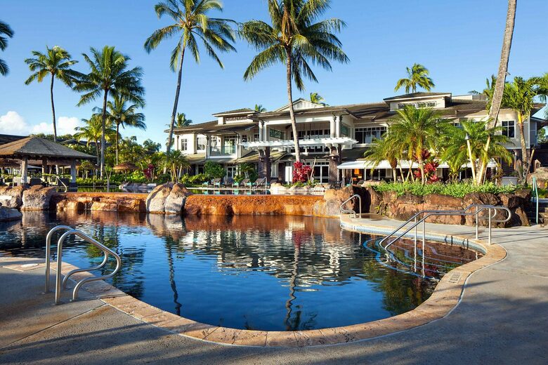 Hawaiian Oceanside Paradise - Kauaʻi, Hawaii