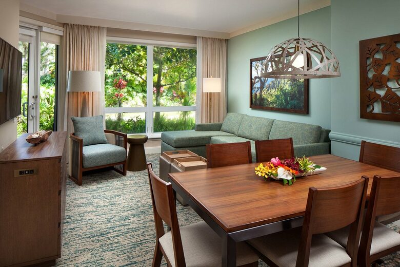 Hawaiian Oceanside Paradise - Kauaʻi, Hawaii