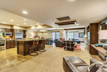 4 Bedroom at The Residences at the Chateaux - Deer Valley, Utah