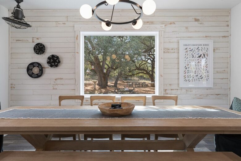 12 Acre Designer Farmhouse in TX Wine Country! - Stonewall, Texas