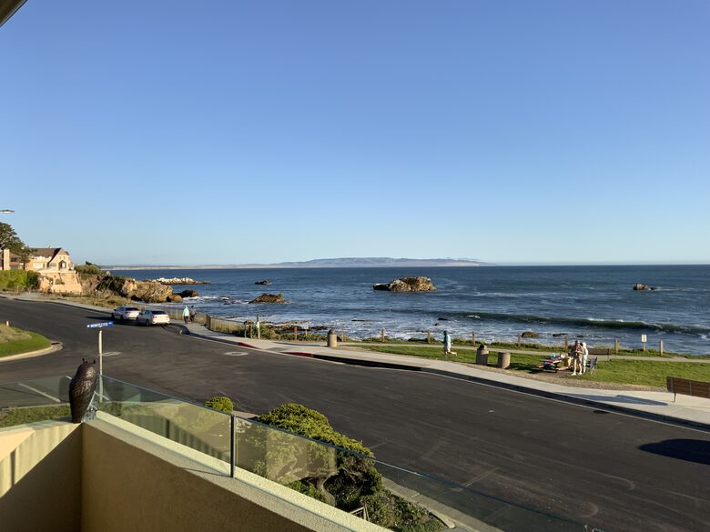 Modern Pacific Oceanfront - Pismo Beach, California