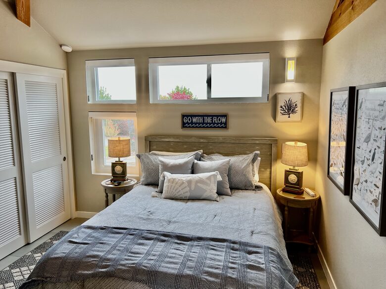 Downstairs lighter queen bedding used during warmer months.