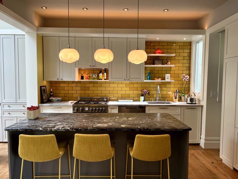 Charming Sunny Victorian | With a Gorgeous Chef's kitchen and backyard - San Francisco, California