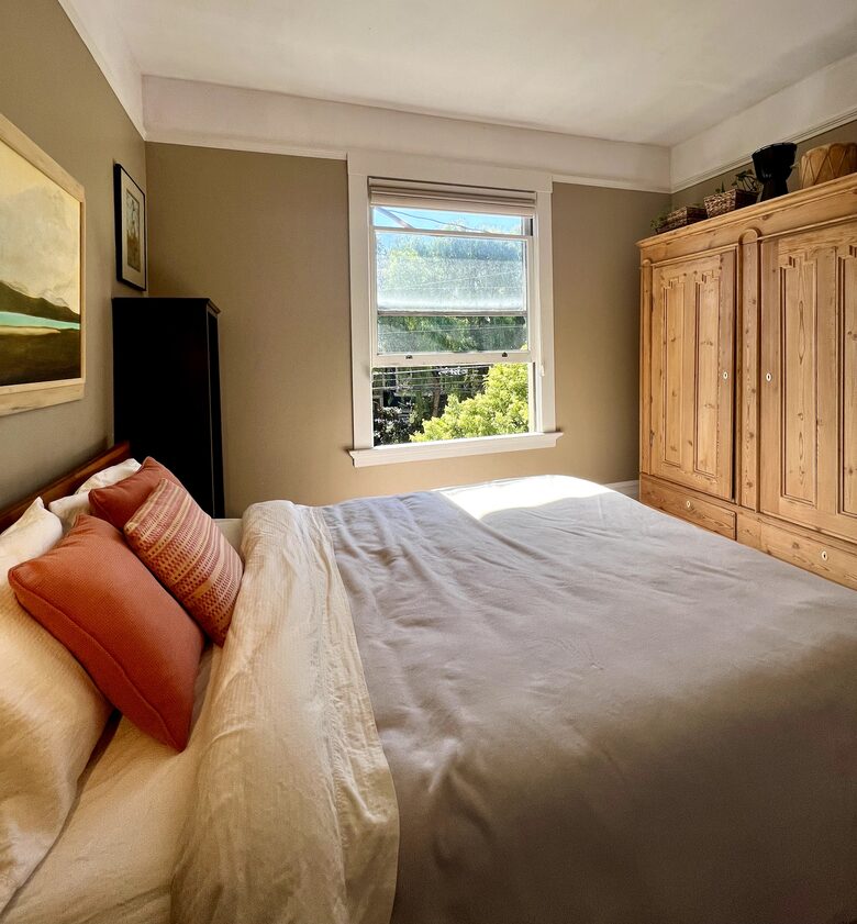Charming Sunny Victorian | With a Gorgeous Chef's kitchen and backyard - San Francisco, California