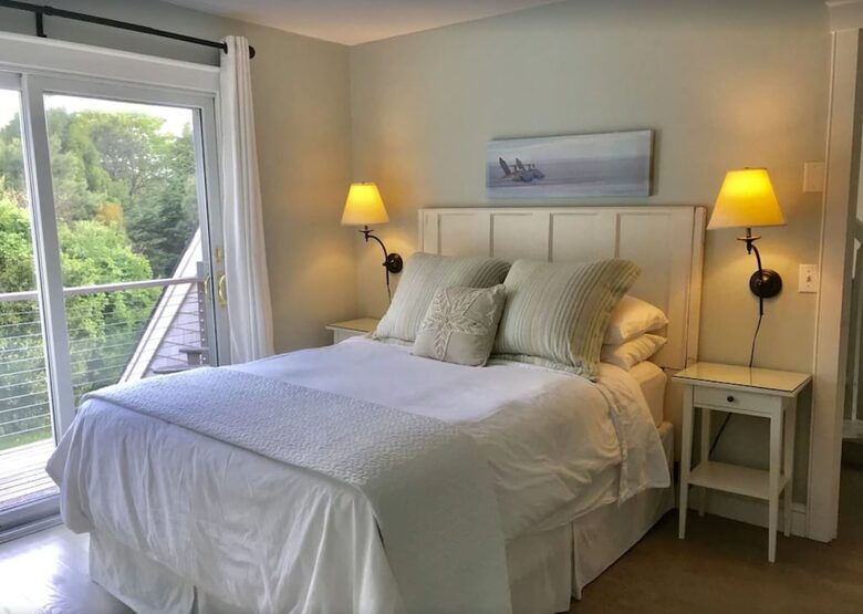 Luxury Martha's Vineyard Estate with Pool - Edgartown, Massachusetts