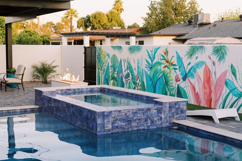 The Palmly , Hot tub, Fire Pit, Close to Old Town! - Scottsdale, Arizona