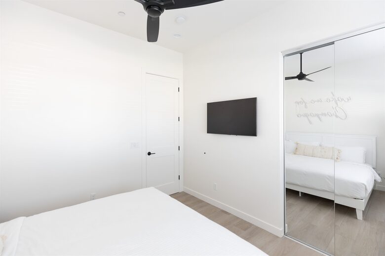 The Palmly , Hot tub, Fire Pit, Close to Old Town! - Scottsdale, Arizona