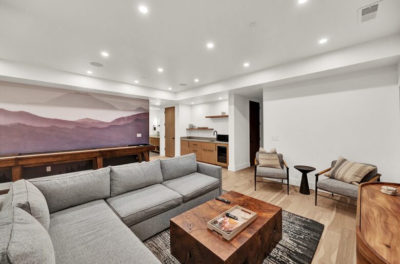 Luxury Ski-In Townhome | With Private Hot Tub - Park City, Utah