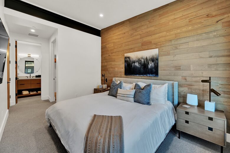 Luxury Ski-In Townhome | With Private Hot Tub - Park City, Utah