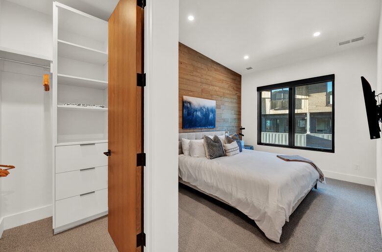 Luxury Ski-In Townhome | With Private Hot Tub - Park City, Utah