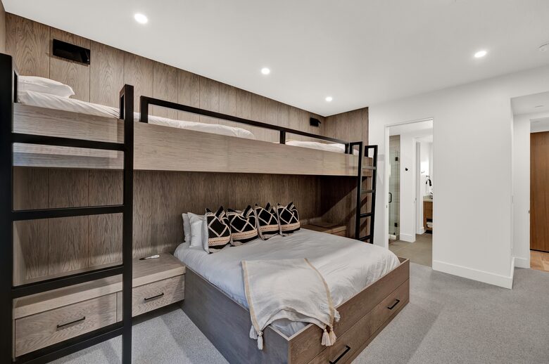 Luxury Ski-In Townhome | With Private Hot Tub - Park City, Utah