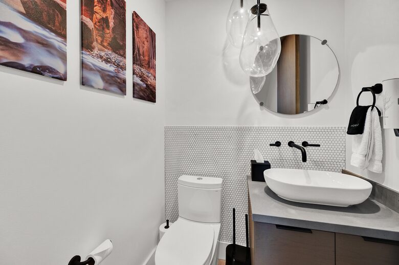 Luxury Ski-In Townhome | With Private Hot Tub - Park City, Utah
