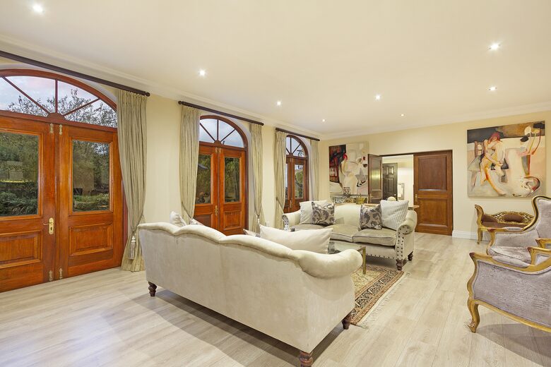Two Luxury Villas | Lyonesse & Lyons Den - Cape Town, South Africa