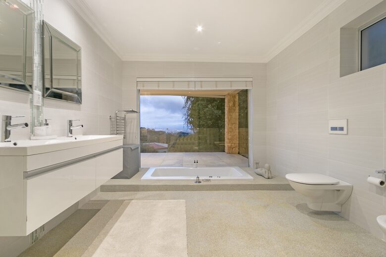 Two Luxury Villas | Lyonesse & Lyons Den - Cape Town, South Africa