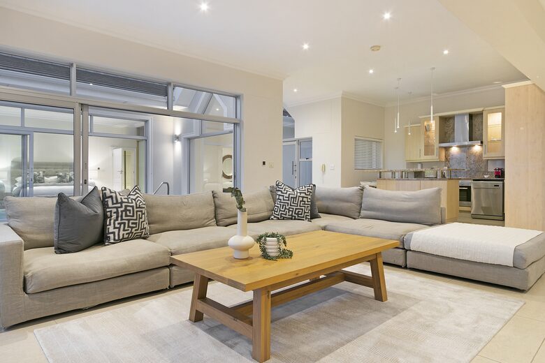 Two Luxury Villas | Lyonesse & Lyons Den - Cape Town, South Africa