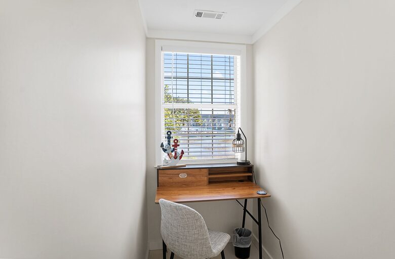 High Tides Riverfront Cottage - Port Royal, South Carolina