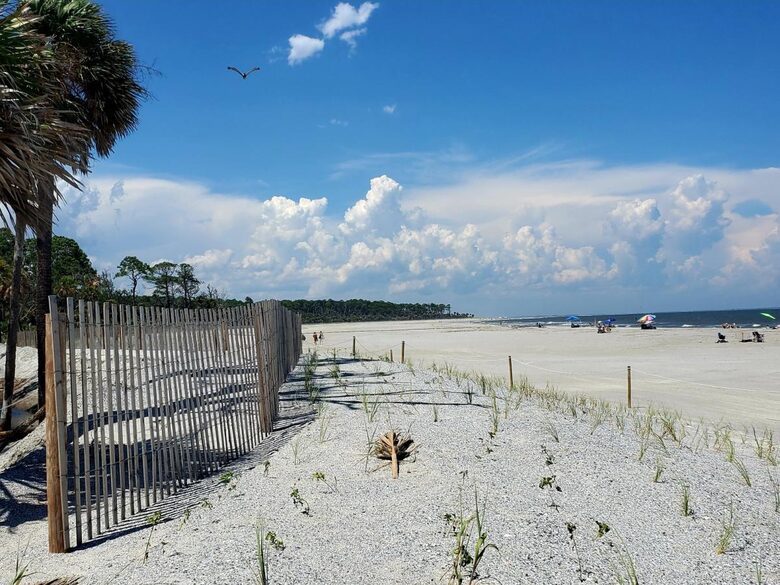 High Tides Riverfront Cottage - Port Royal, South Carolina